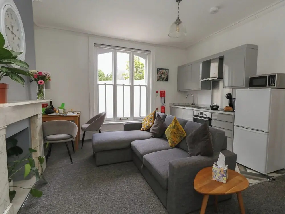 Flat 2 - Studland