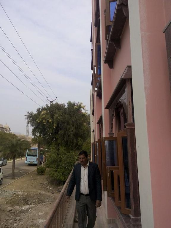 Pink Palace Guest House