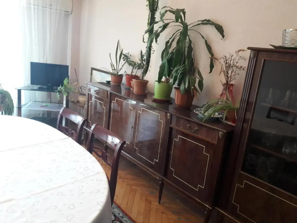 CITY CENTR. MAIN MAIL. Apartment.