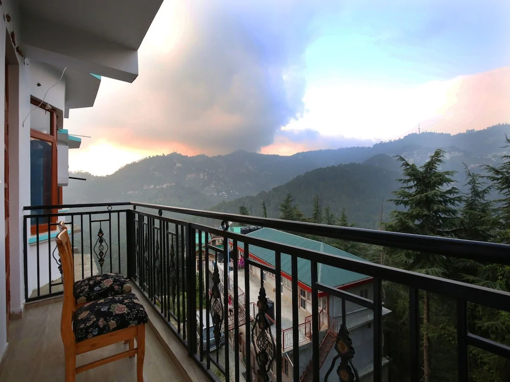 OYO 9703 Home Serene View 2BHK Jhanjeri