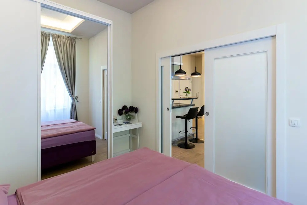 Bonne Chance Apartments