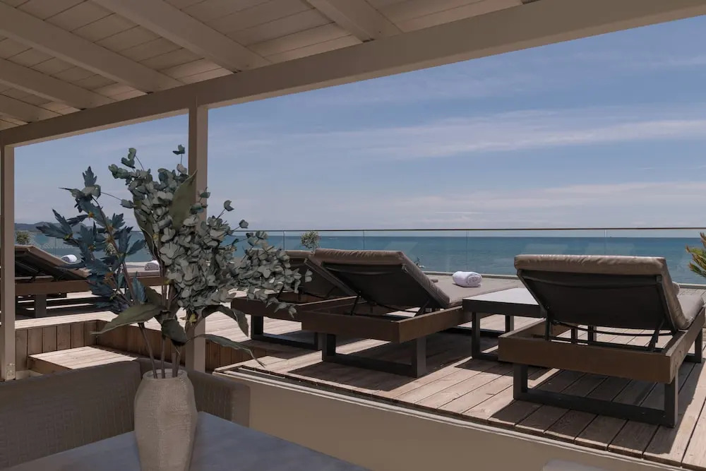 CP Seafront Suites