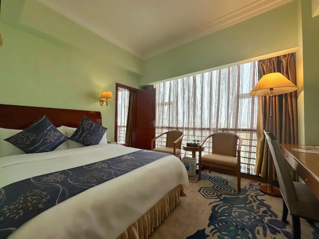 Xinyuan Hot Spring Hotel