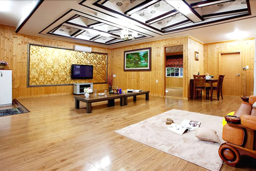 Baenae-gol Mi-ru Pension