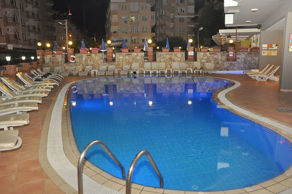 Smartline Sunpark Aramis Hotel