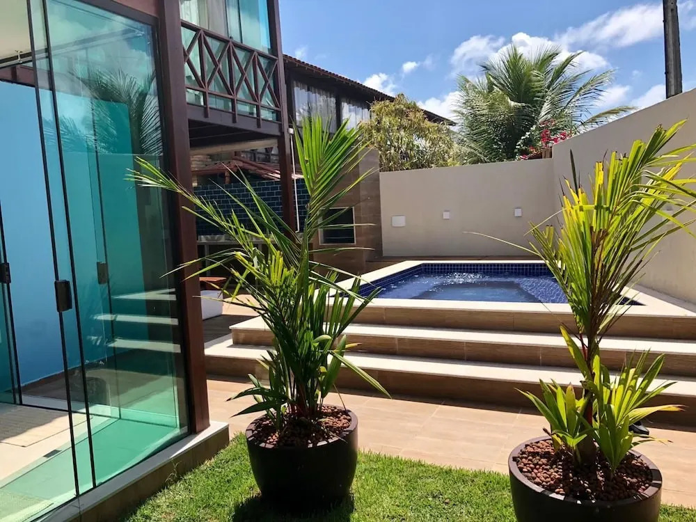 Village Praia dos Carneiros 3 com 6 quartos e Hidro