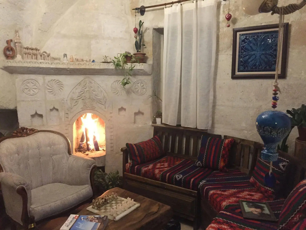 Oread Cave Suites