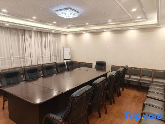 Home Inn - Yubaiyun Hotel
