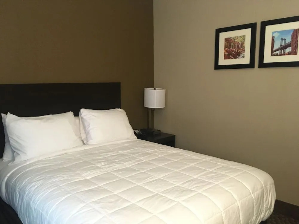 The Williams Hotel