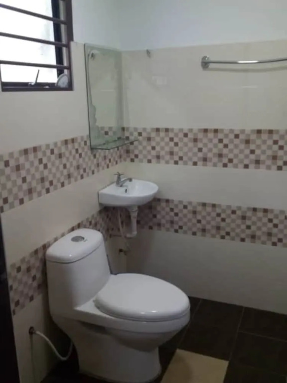 SPOT ON 90064 Bgh Hostel Lama