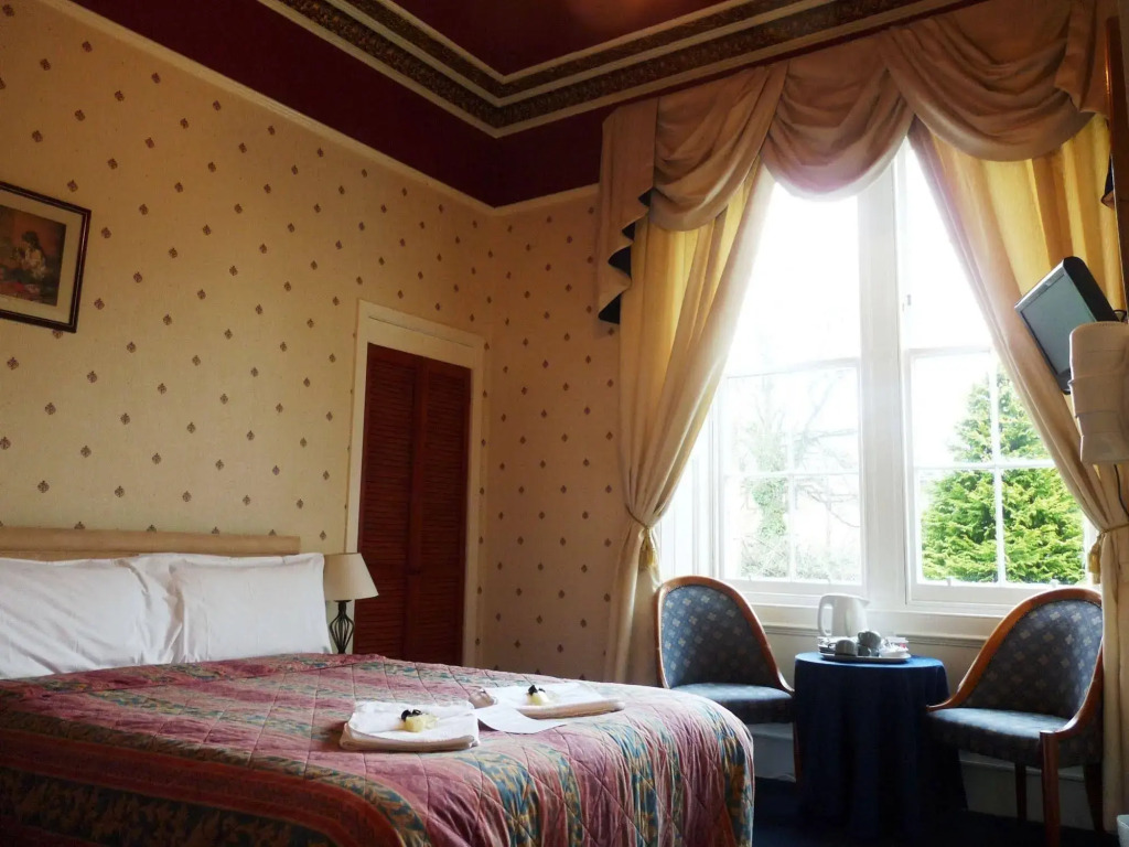 Alba Hills Guest House
