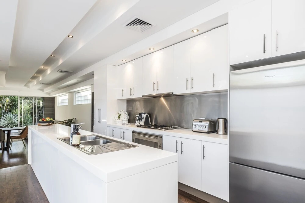 Coogee Luxury Home with Salt Water Pool & Parking