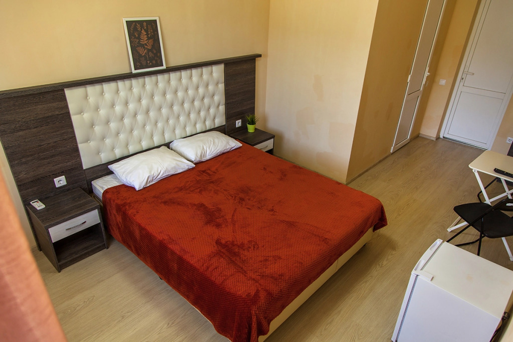 Juzhnyj bereg (Lermontovo)