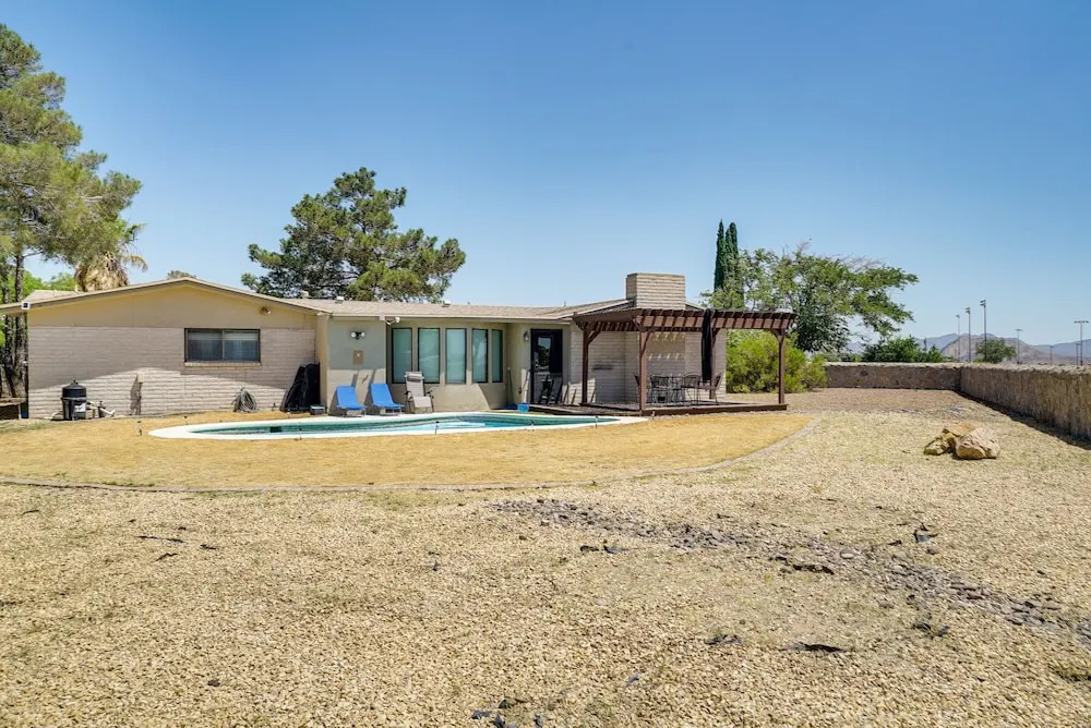 Spacious El Paso Home w/ Seasonal Pool!