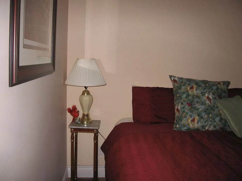 Twin Pines Bed and Breakfast