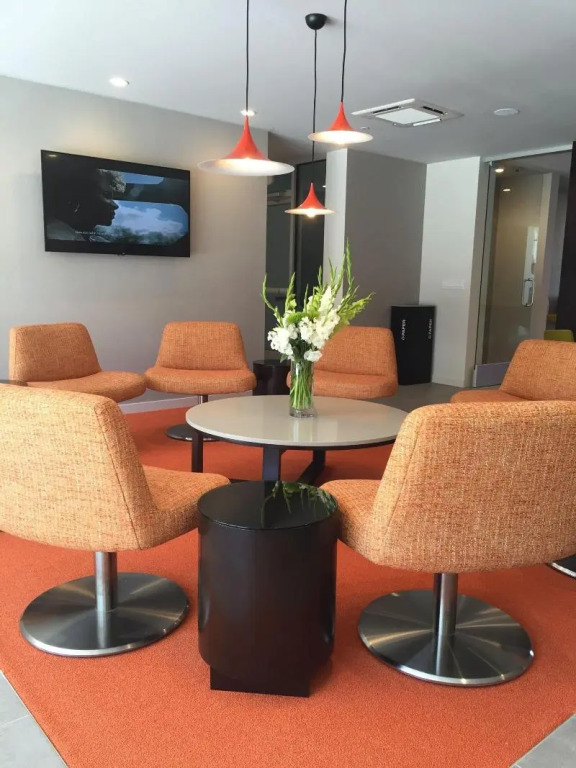 Hotel Lucent