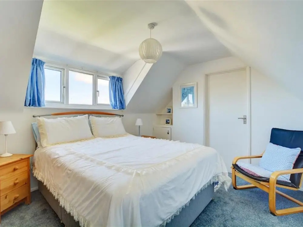 Cozy Holiday Home in Widemouth Bay With Large Garden