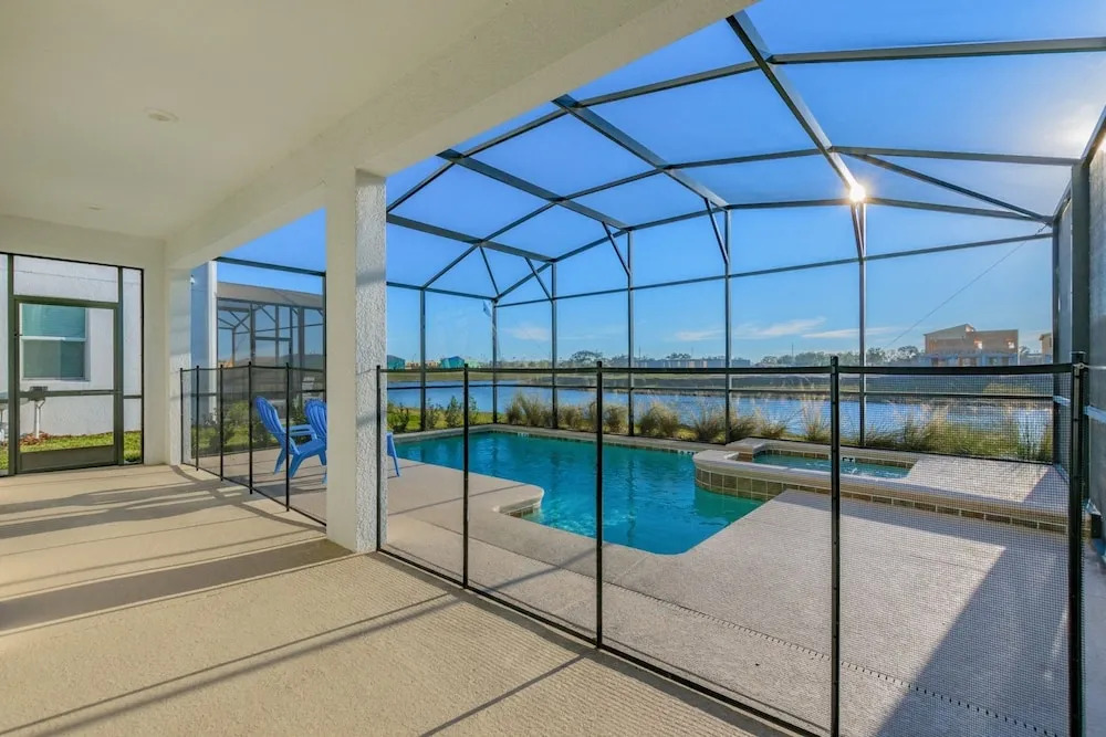 Storey Lake- 6 Bedroom Pool Home- 1668ST