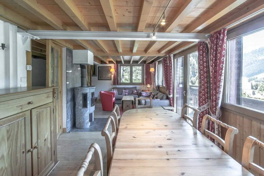 Individual Chalet, Near the Center & 200m from the Slopes