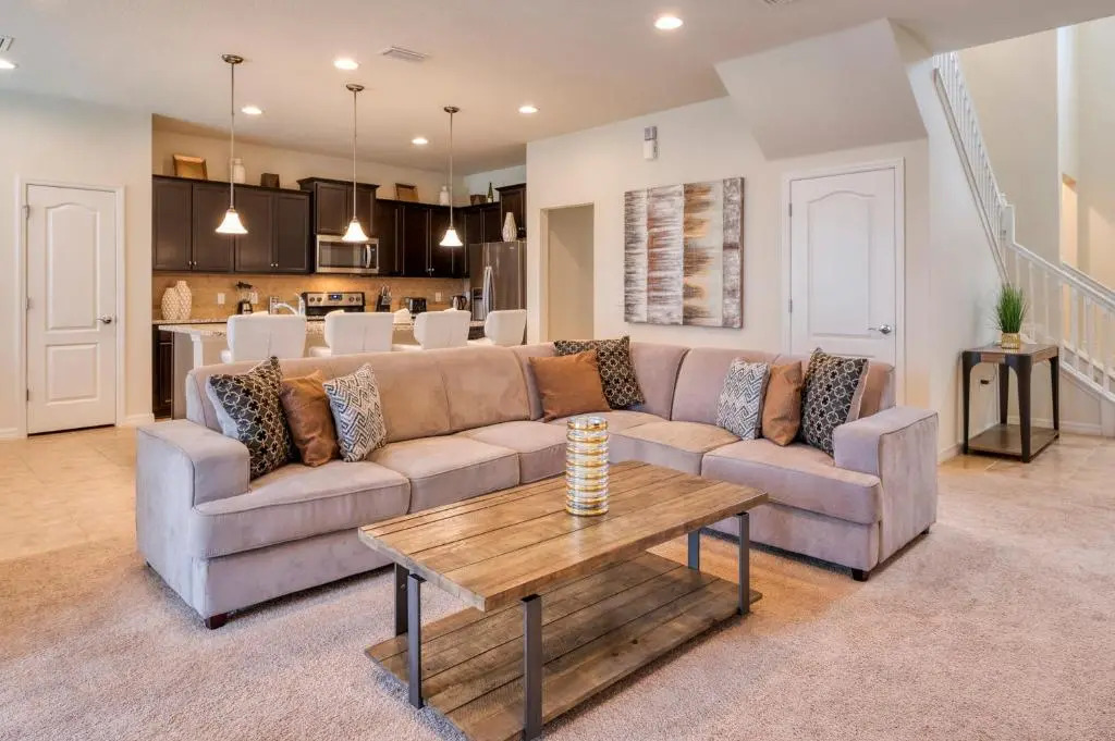 Fantastic Home With Private Pool Near Disney