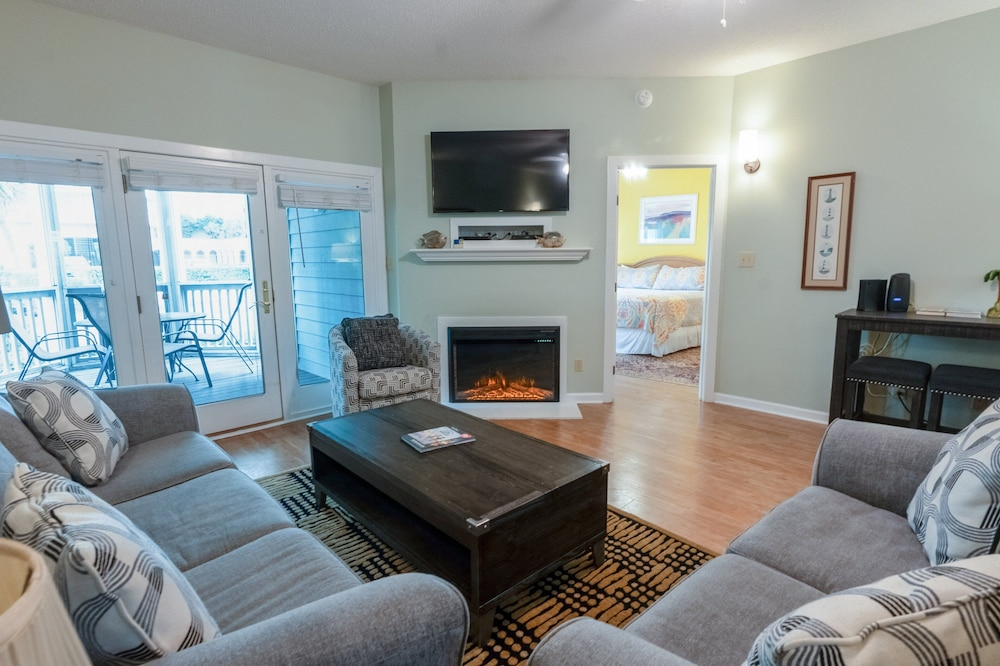 Windermere Coastal Retreat 7c 2 Bedroom Condo