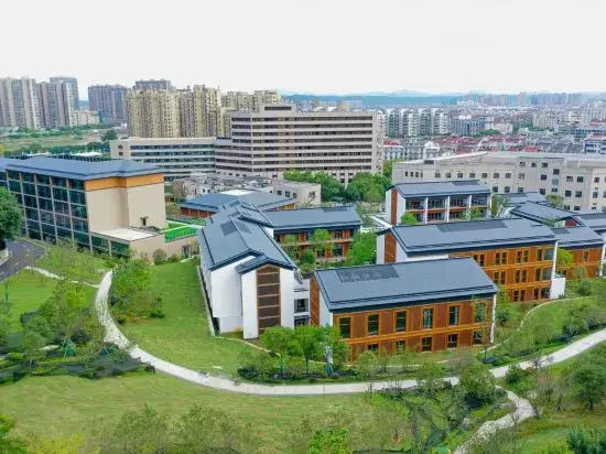 Shengzhou Hotel