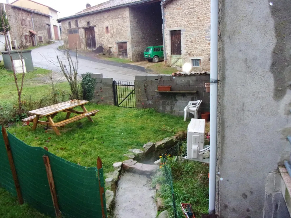 House With 2 Bedrooms in Valprivas, With Enclosed Garden