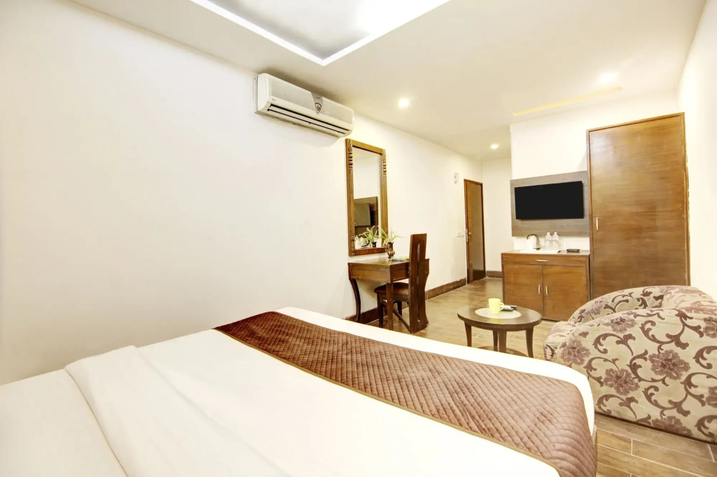 Hotel Good Times - Budget Friendly,Great Location,Value Stay