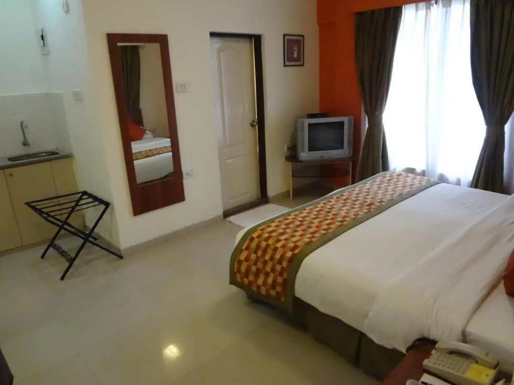 Nestor Hotel, Mumbai