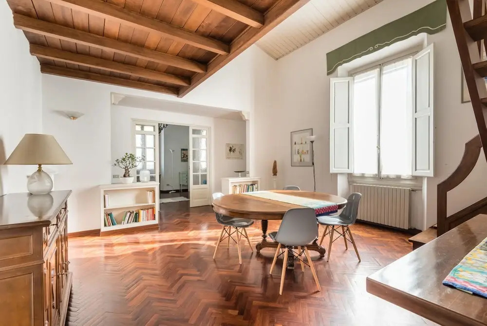 LEOPOLDA DREAM beautiful apartment sleeps 5!