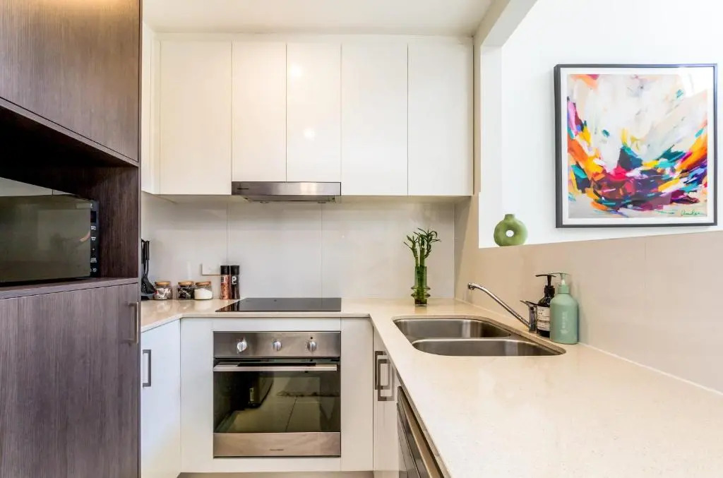 Luxurious 3BDR Townhouse in Great Location