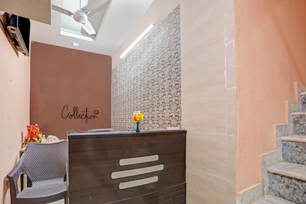 Collection O Nirvana Residency Near Lotus Temple