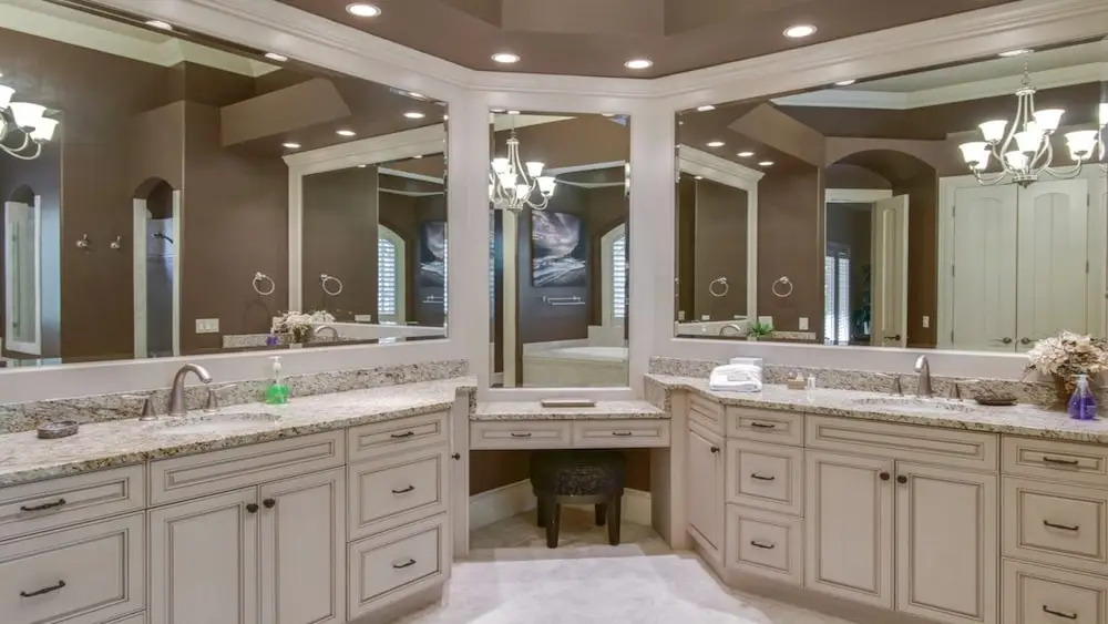 23 Pelican 6 Bedroom Home