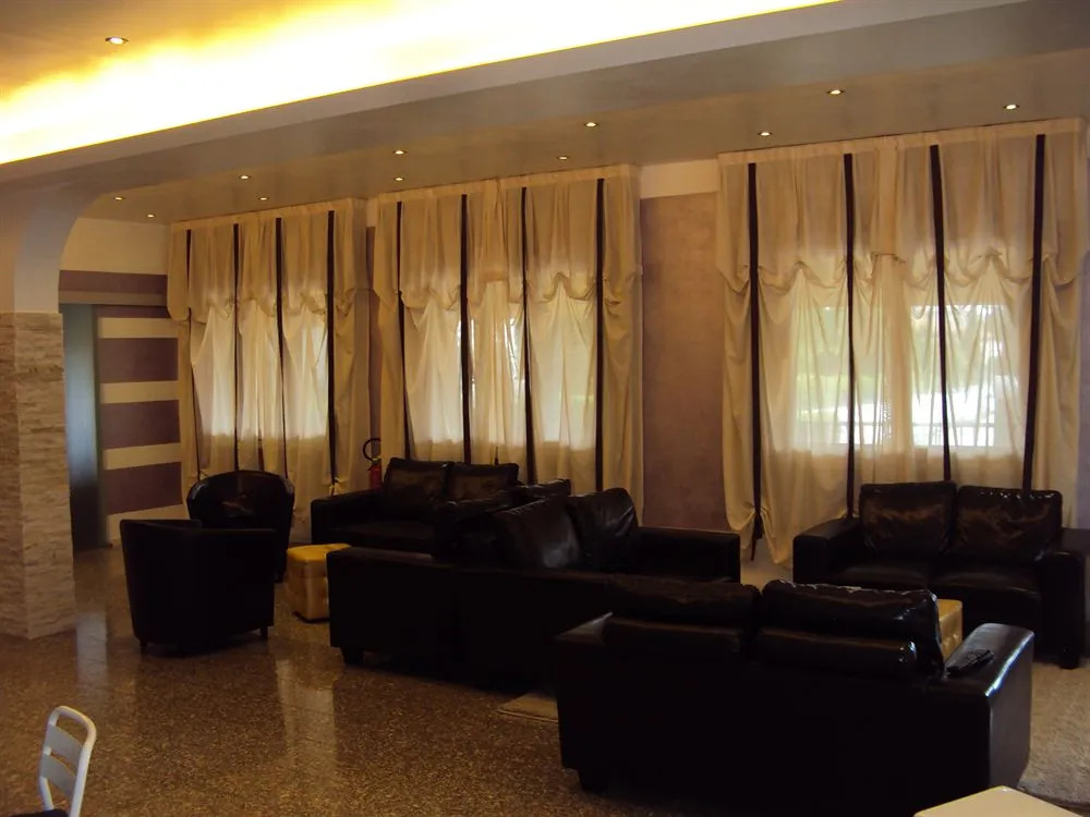 Vintage Hotel