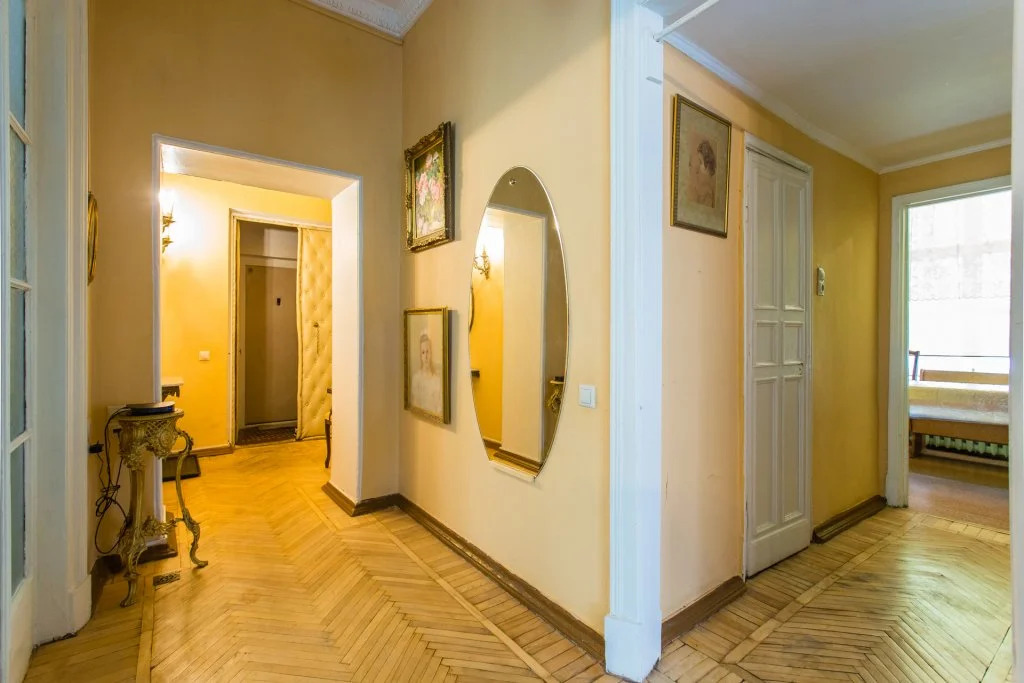 Apartamentyi Smolenskaya Naberezhnaya 5/13
