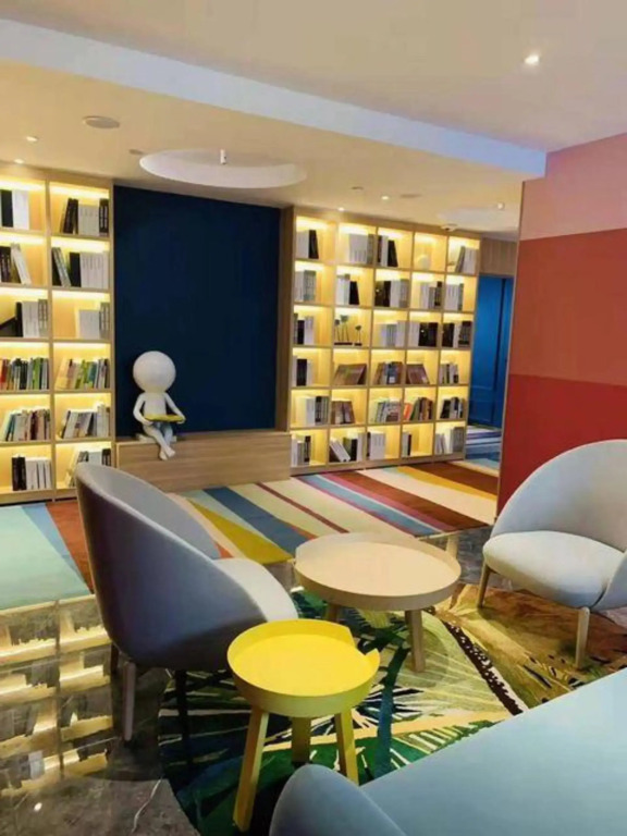 Xique Yujia CC Hotel (Anyang Wenchang Avenue Institute of Technology)