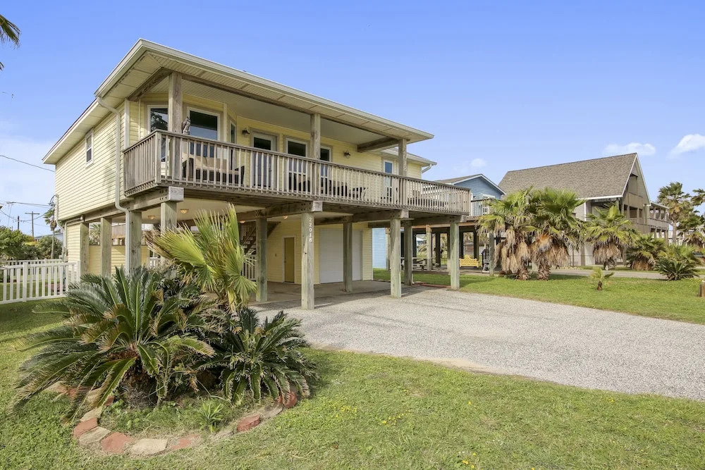 Sea Isle Surprise 3 Bedroom Home
