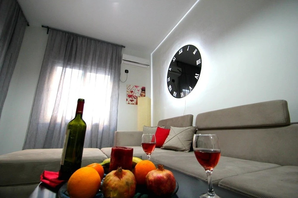 Downtown Stylish Nest