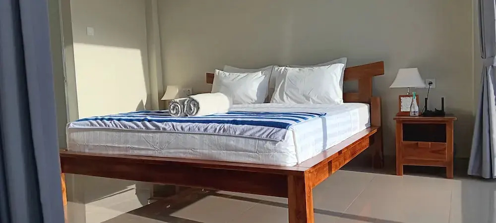 Sarining 2BR Villa with Pool