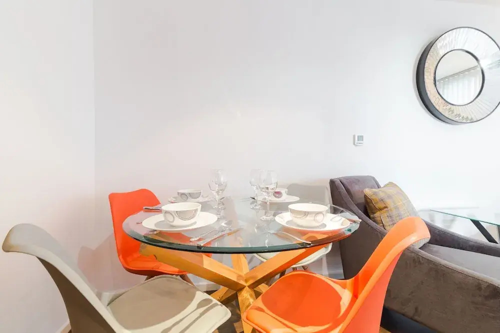 Bijou Delight by Austin David Apartments
