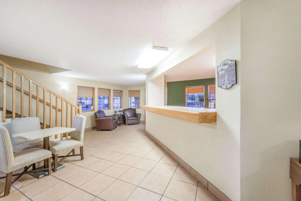 Super 8 Canon City