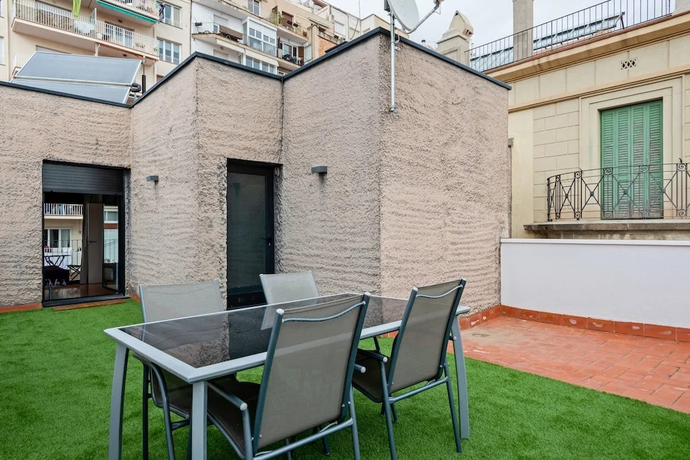 Chic and Modern Apartments in Gracia