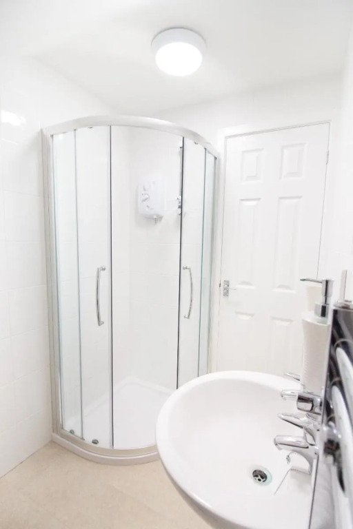 Seaview Holidays - Salterns Village