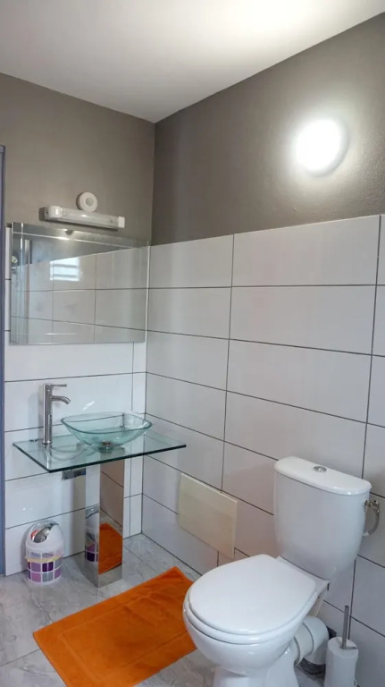 Apartment With one Bedroom in Deshaies, With Shared Pool, Enclosed Garden and Wifi - 900 m From the Beach