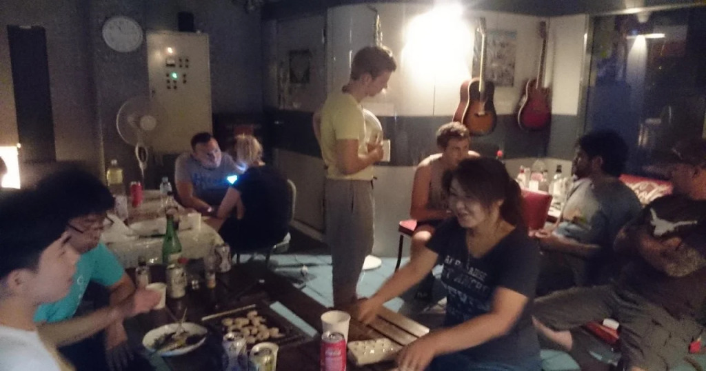 Family & bAKpAK Tokyo Hostel