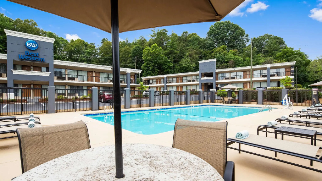 Best Western Asheville-Blue Ridge Parkway