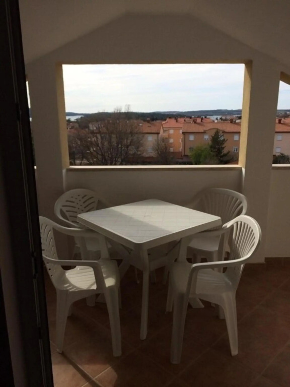 Benni Apartments 1