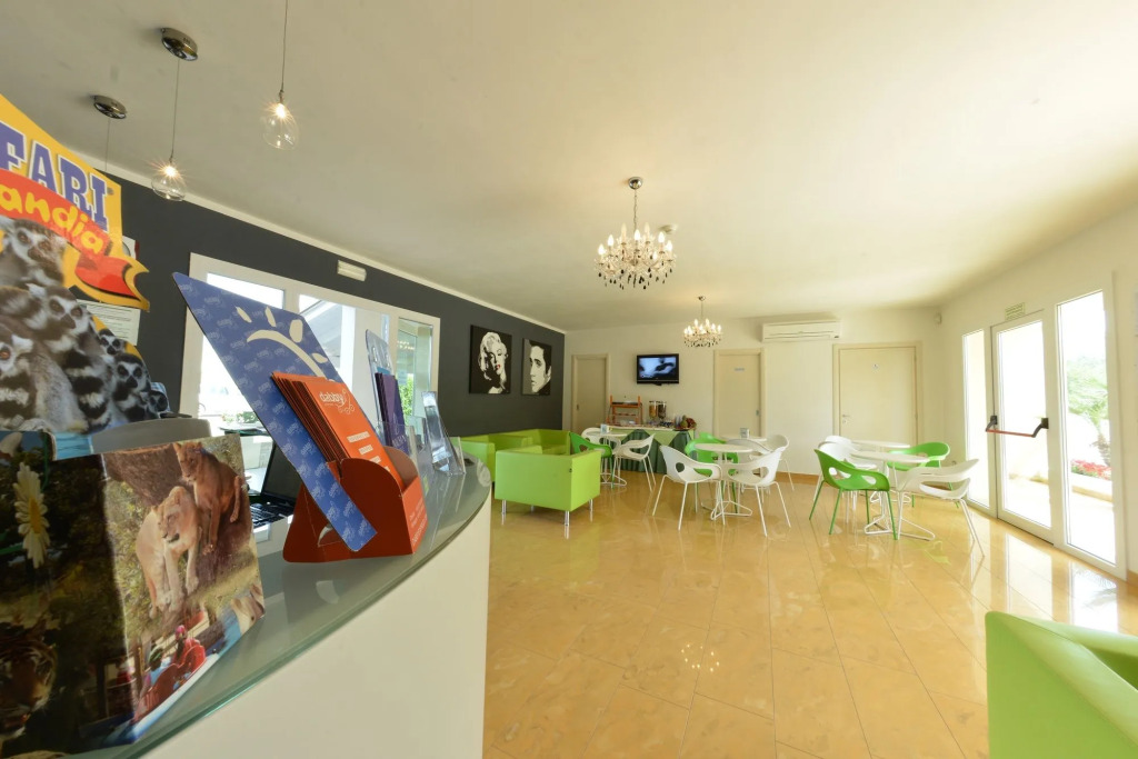 Donnosanto Residence Torre Santa Sabina
