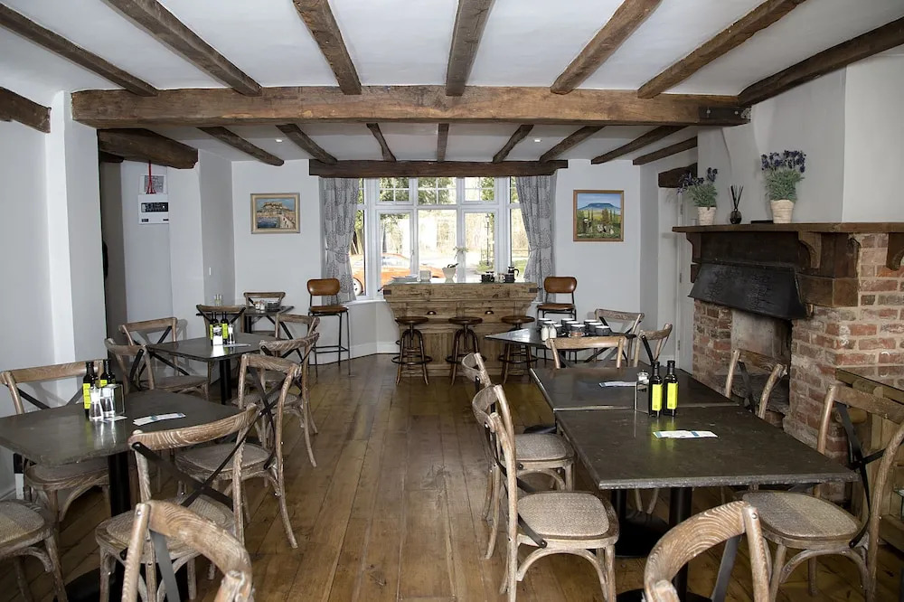 The Maple Manor Hotel