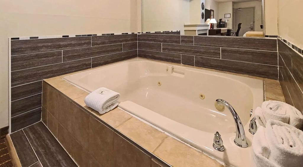 Quality Inn & Suites 1000 Islands